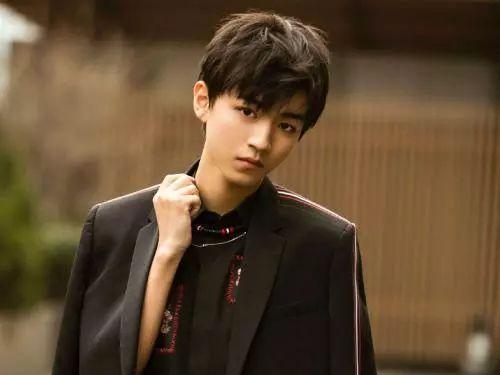 王源伯克利好友爆料视频,校园生活趣事大曝光! 第3张 王源伯克利好友爆料视频,校园生活趣事大曝光! 第3张